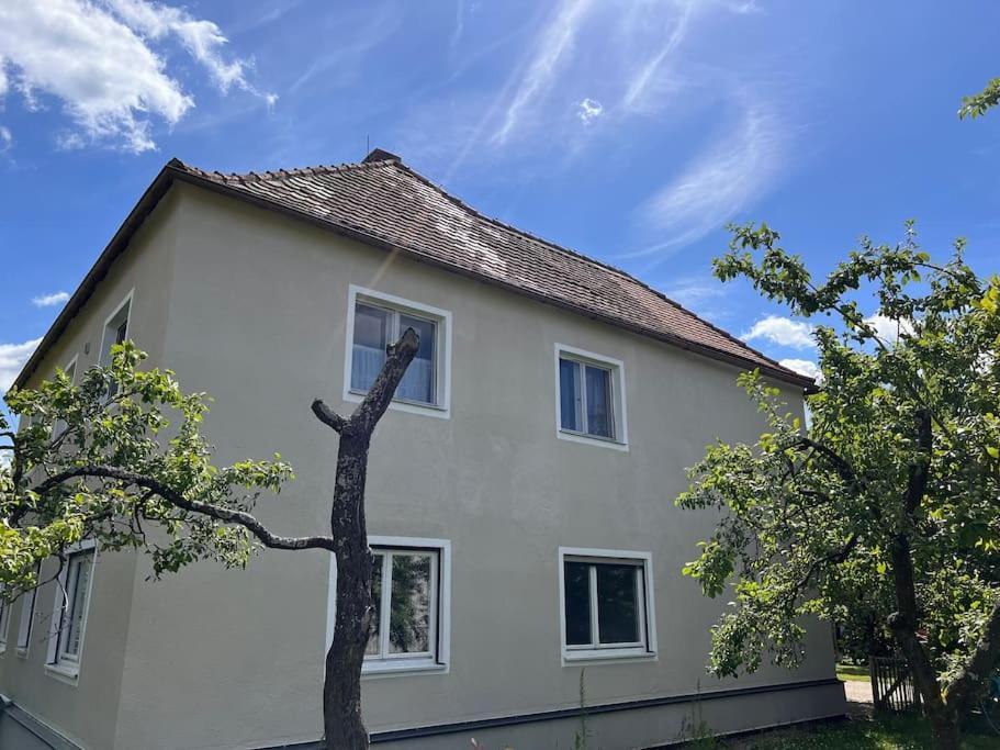 Wunderschoene Wohnung In Perfekter Lage Hilpoltstein Exterior foto